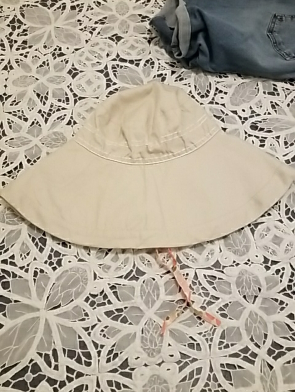 Wide Brim Sun Hat for Women - Cream